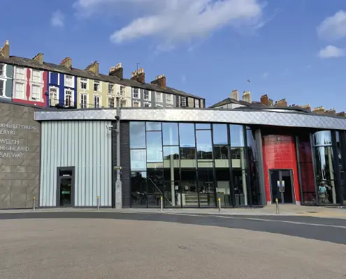 welsh-railway-terminal